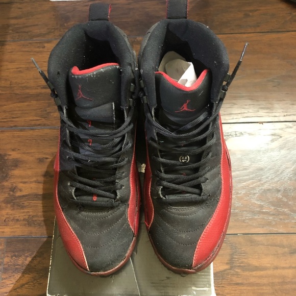 2009 Jordan 12 Flu Games - Picture 5 of 5